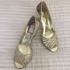 NWT NIB Nina Gold Dress sandal pump